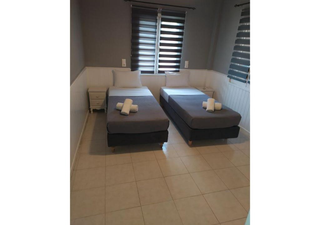 Magoulades Apartment | Dahlia