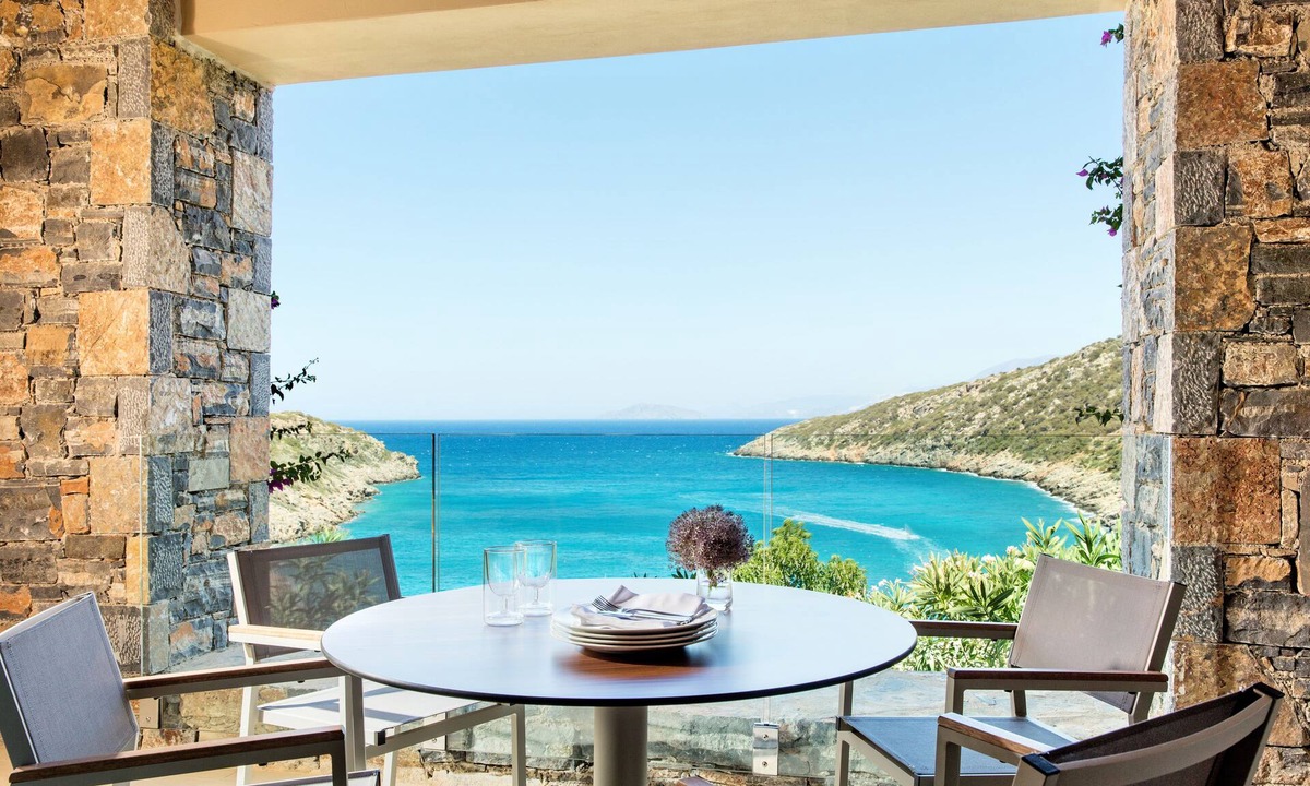 Vathi Resort | Daios Cove