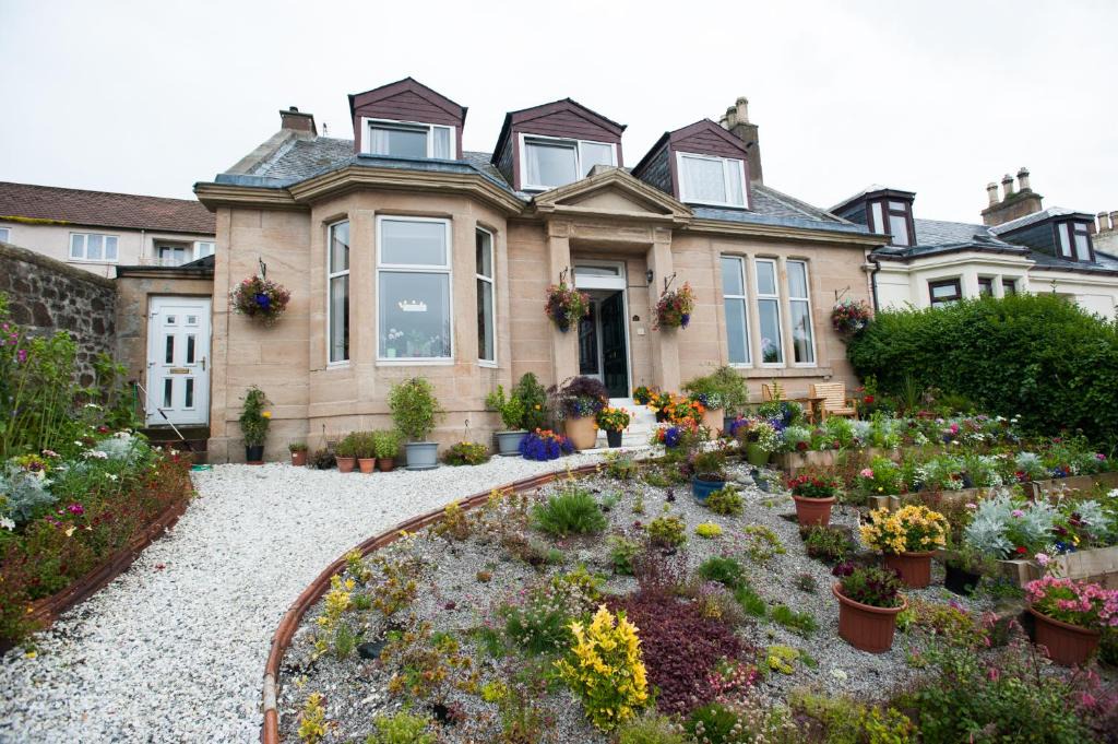 Kilmarnock Bed & Breakfast | Dean Park Guest House