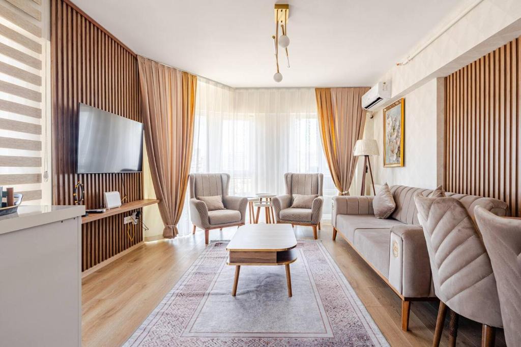 Esenyurt Apartment | Deluxe King Suite MAI21