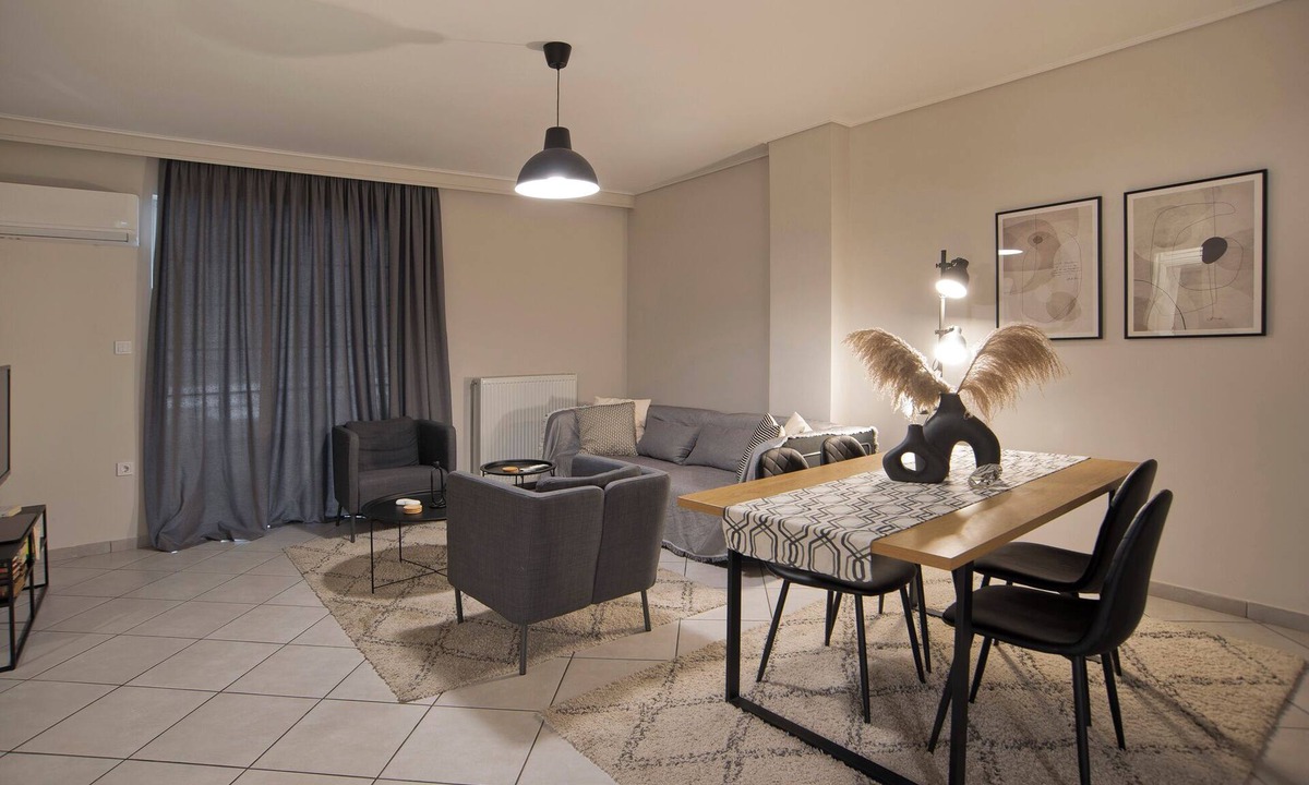 Peiraiki Apartment | Denimou Home Luxurious 2BR Fully Equipped, Balcony
