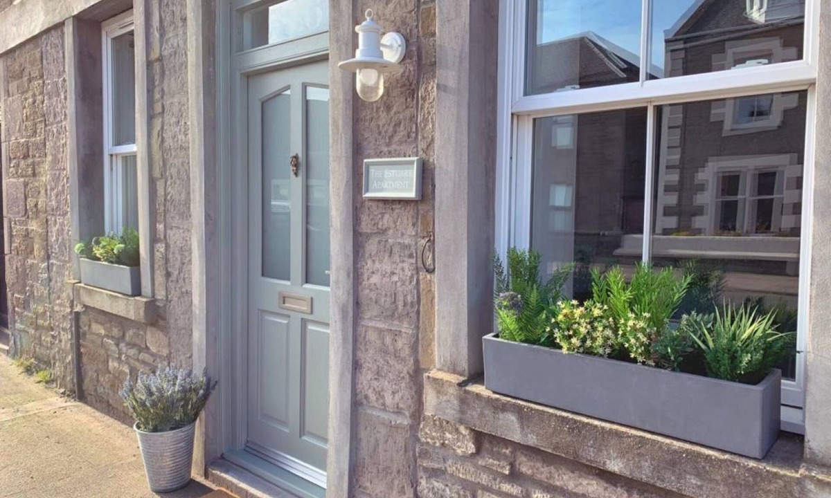 Broughty Ferry Apartment | "Die Mündungswohnung" by Interhome