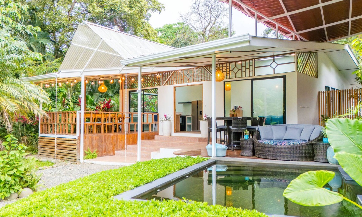 Chiguata House | Discover a rare architectural gem where the rainforest meets refined living