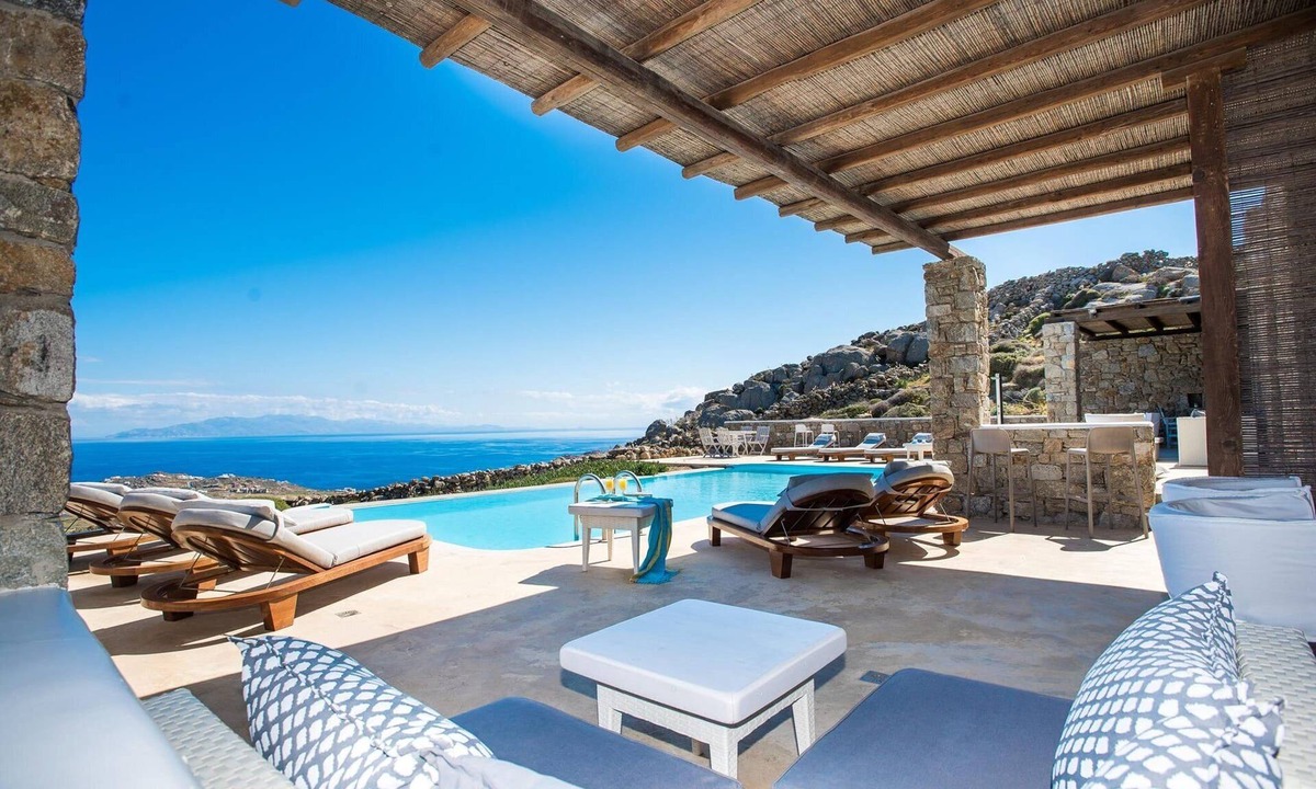 Plintri Apartment | Divine Mykonos Euterpe Suite, 2 BDR, Private Pool, Wonderful Sea Views