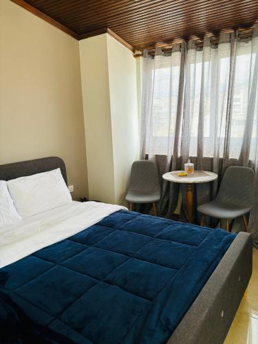 Serres Hotel | Downtown Comfy Studios D