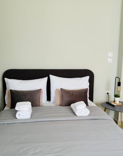 Serres Hotel | Downtown Studios With City View K