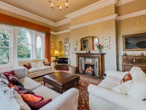 Wetheral House | Eden Mount, Wetheral, characteful, spacious home overlooking village green, close to M6