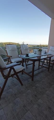 Katsaraiika Apartment | Elea