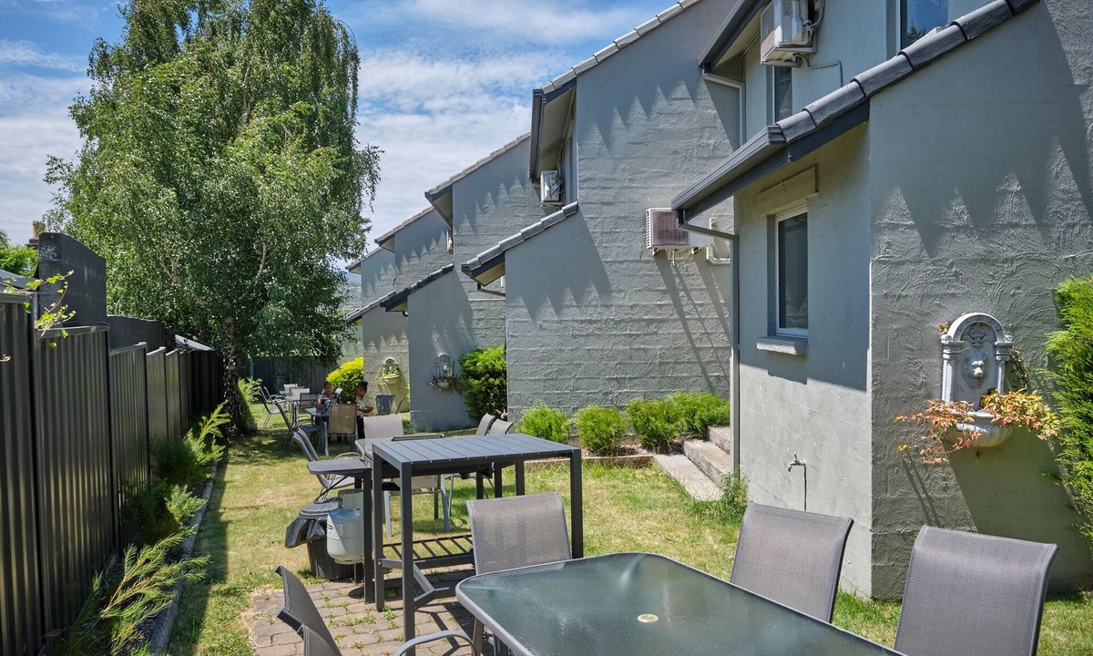 Launceston CBD Hotel | Elphin Motel & Serviced Apartments