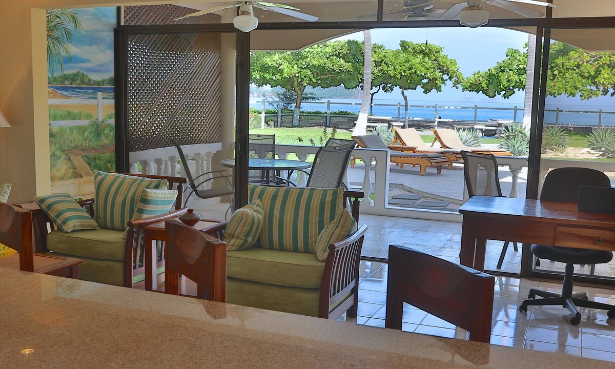Potrero Condo | Endless Beach Condo 2-1 Brand New and Renovated!