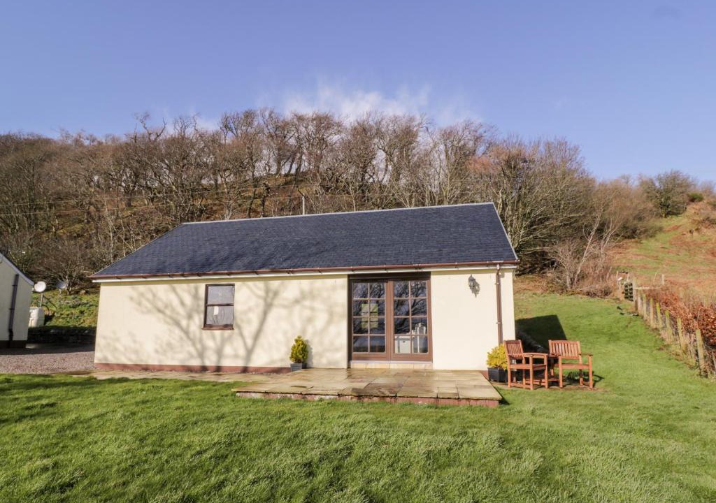 Rothesay House | Ettrick Cottage