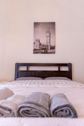 Mavromati Apartment | Evans House