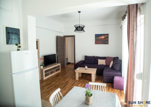Khalkis Apartment | Explore Greece from Comfortable City Centre Apartment