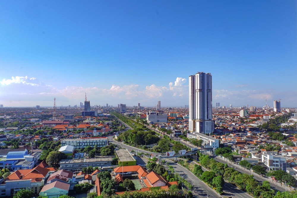 Surabaya Hotel | Exquisite Studio Apartment at Tamansari Papilio