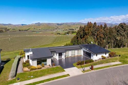 Blenheim Villa | Fairhall view