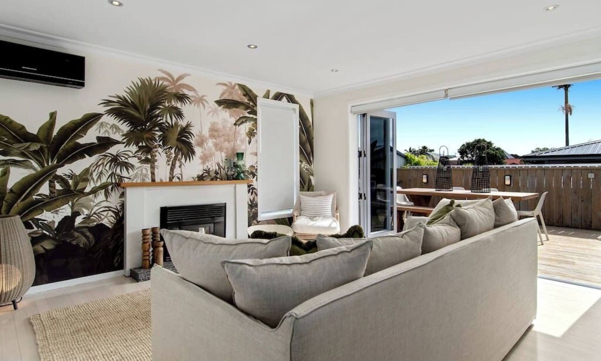 Omanu House | Five Palms Luxury Beach Escape