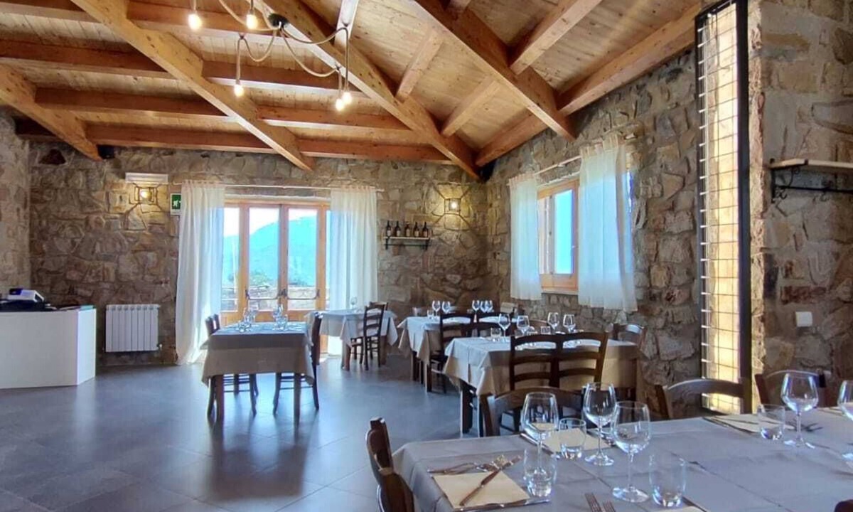 Isnello Hotel | Foresteria Mongerrati