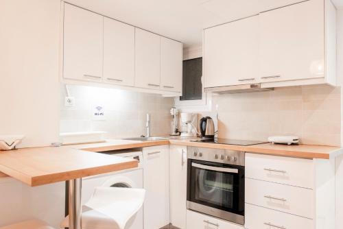 Filopappou Apartment | Galini
