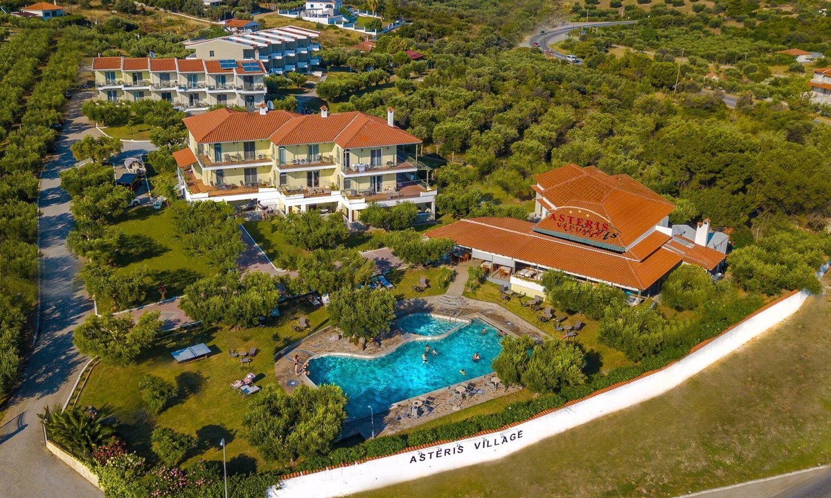 Gerakini Apartment | Gerakini Poolside Holiday Apartment