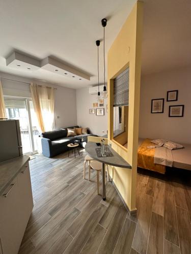 Serres Apartment | Giovanni's