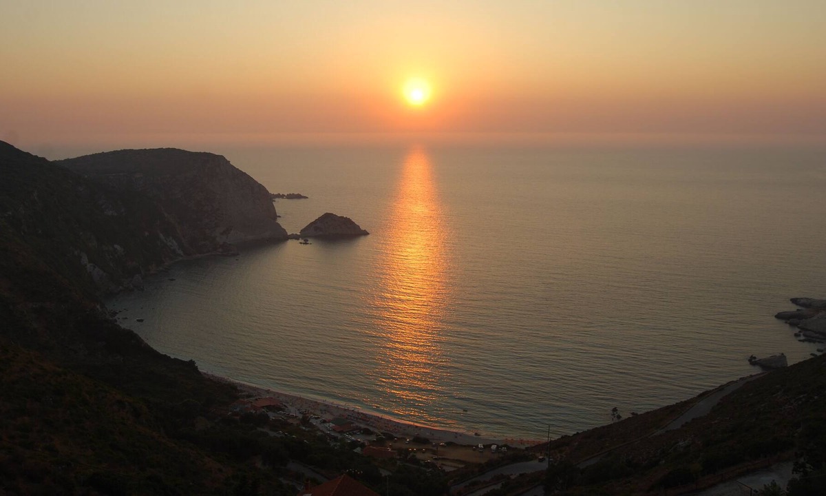 Paliki Apartment | Ground floor Luxury Studio for 2, above Petani Beach Kefalonia