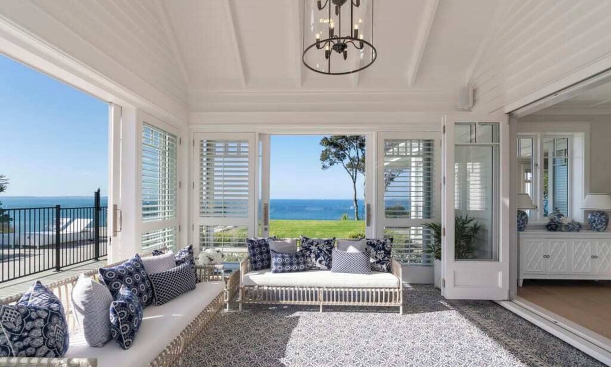Campbells Bay House | Hampton on View, Luxury Clifftop in Campbells Bay