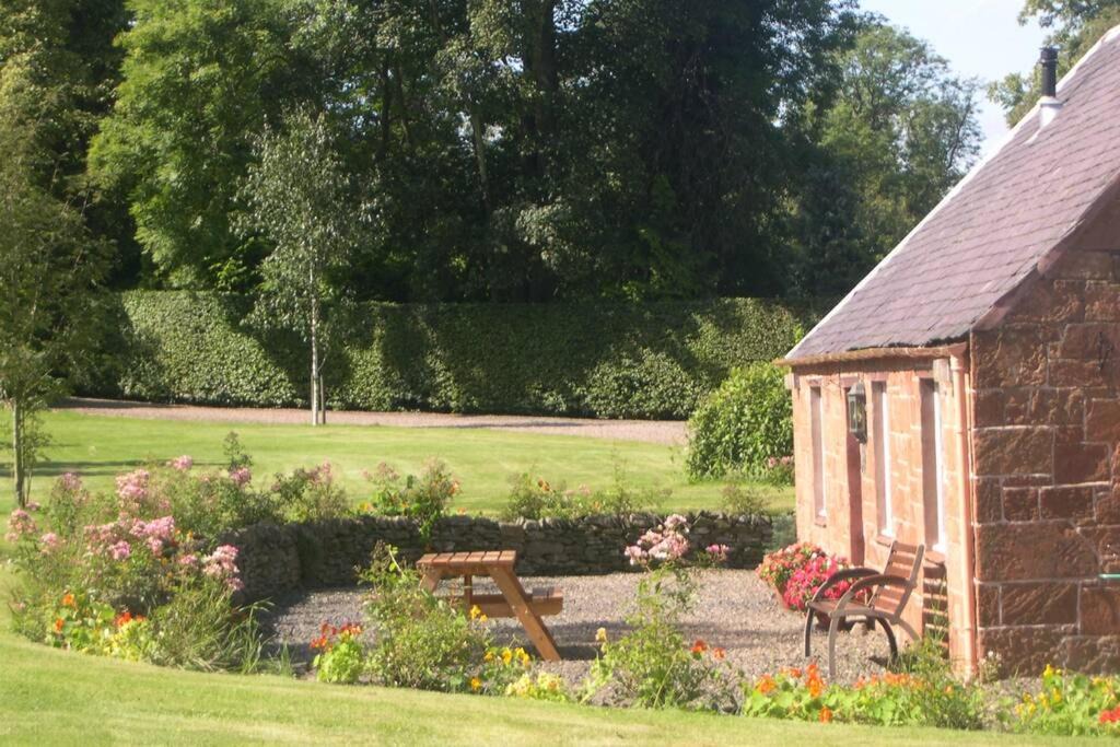 Melrose Villa | Harleyburn Cottages - Stables and Saddlery