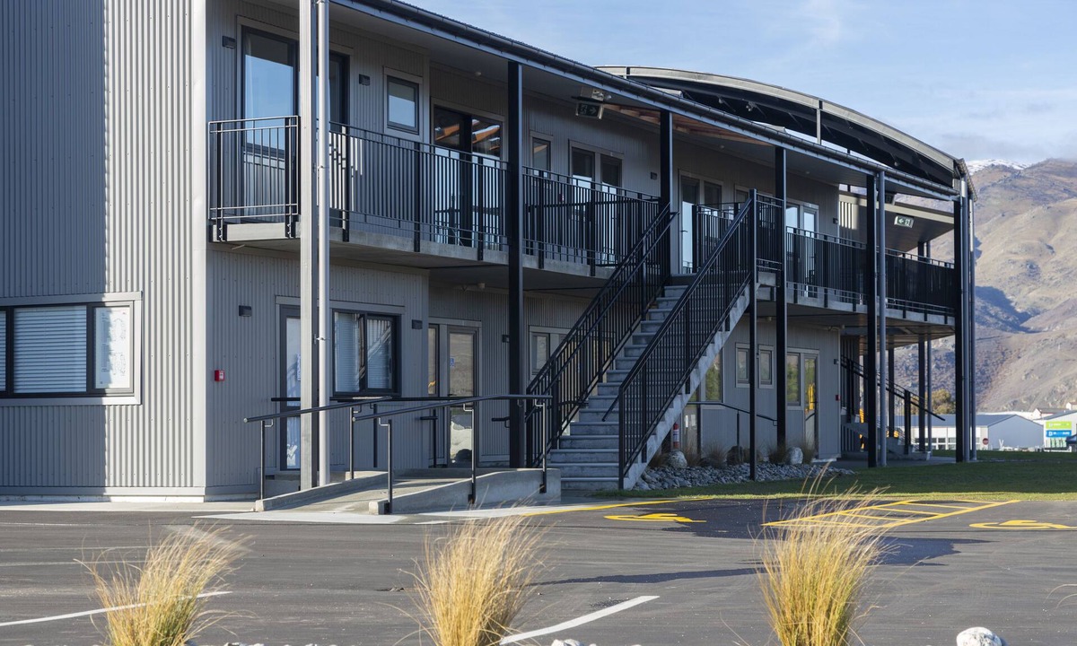 Lowburn Apartment | Harvest Park Studios