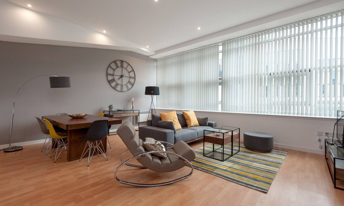 City Centre Glasgow Apartment | Herald Apartment - Merchant City, Parking available