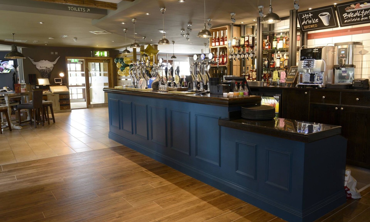 Auchengray Hotel | Highland Gate, Stirling by Marston's Inns