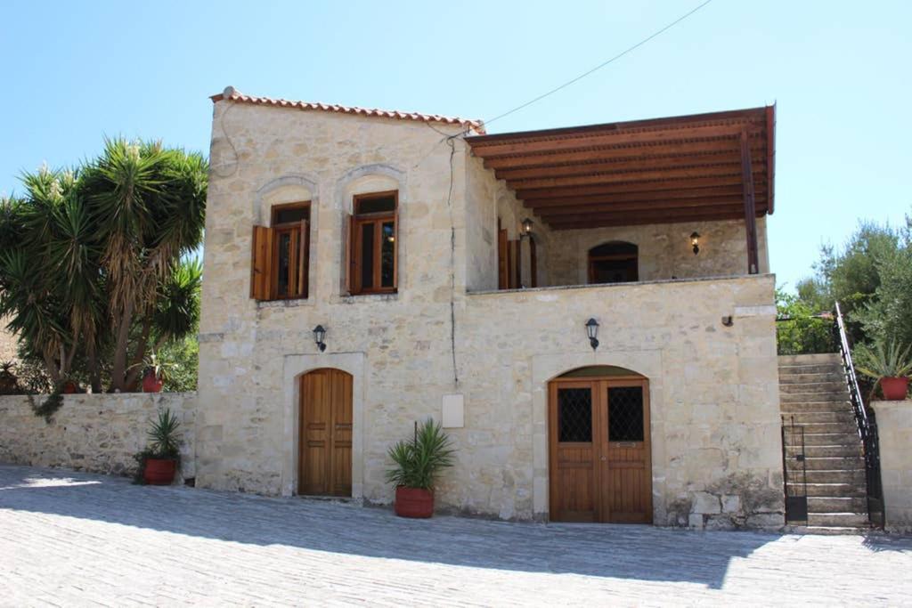 Pasalites Apartment | Historical stone house
