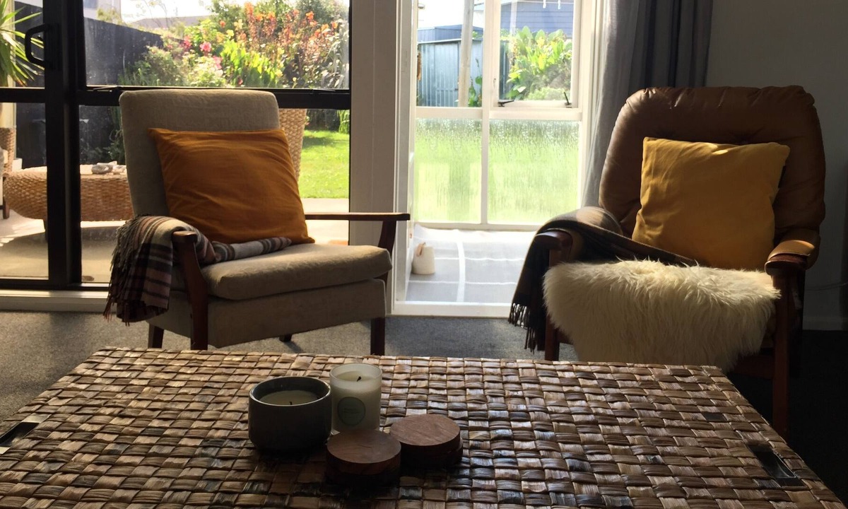 Titahi Bay House | Holiday home at Titahi Bay Beach