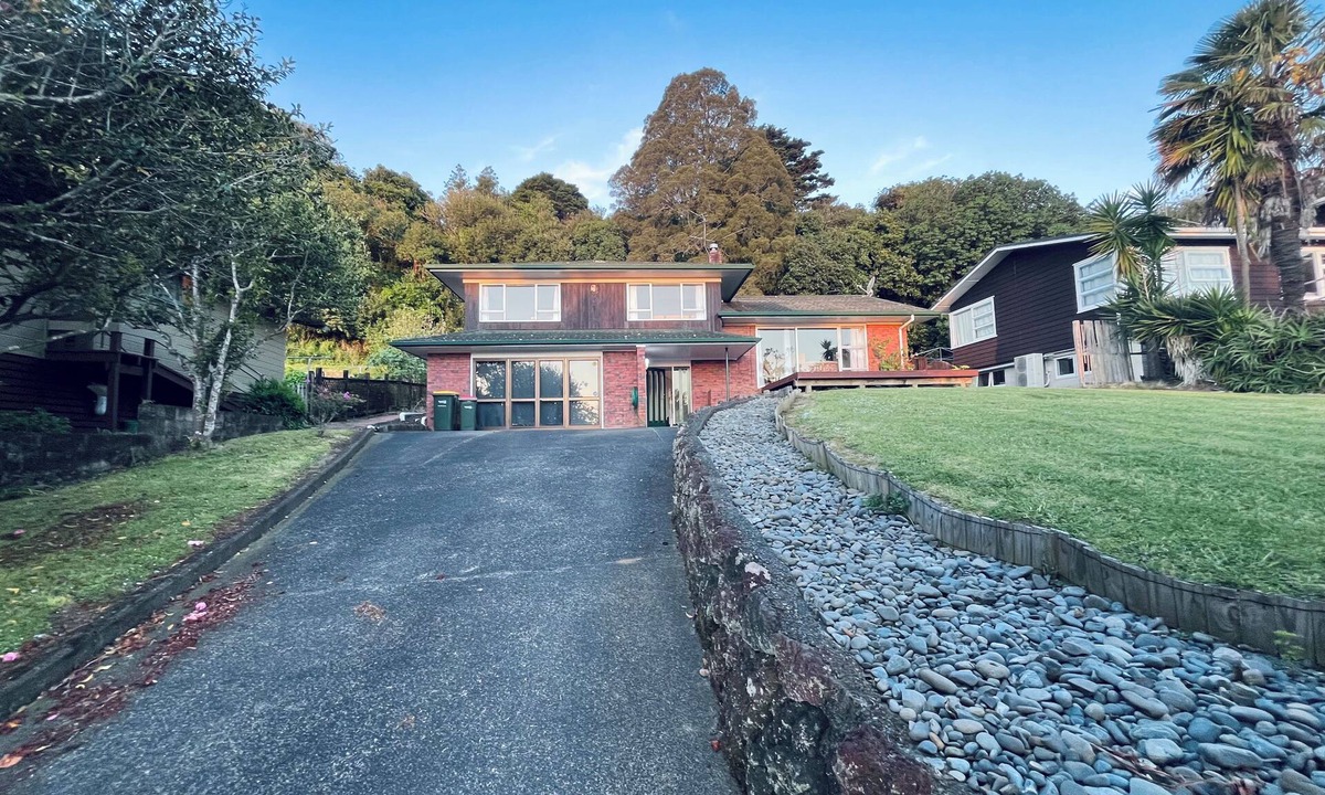 Papakura House | Holiday Home In Red Hill Papakura Auckland With Beautiful Views
