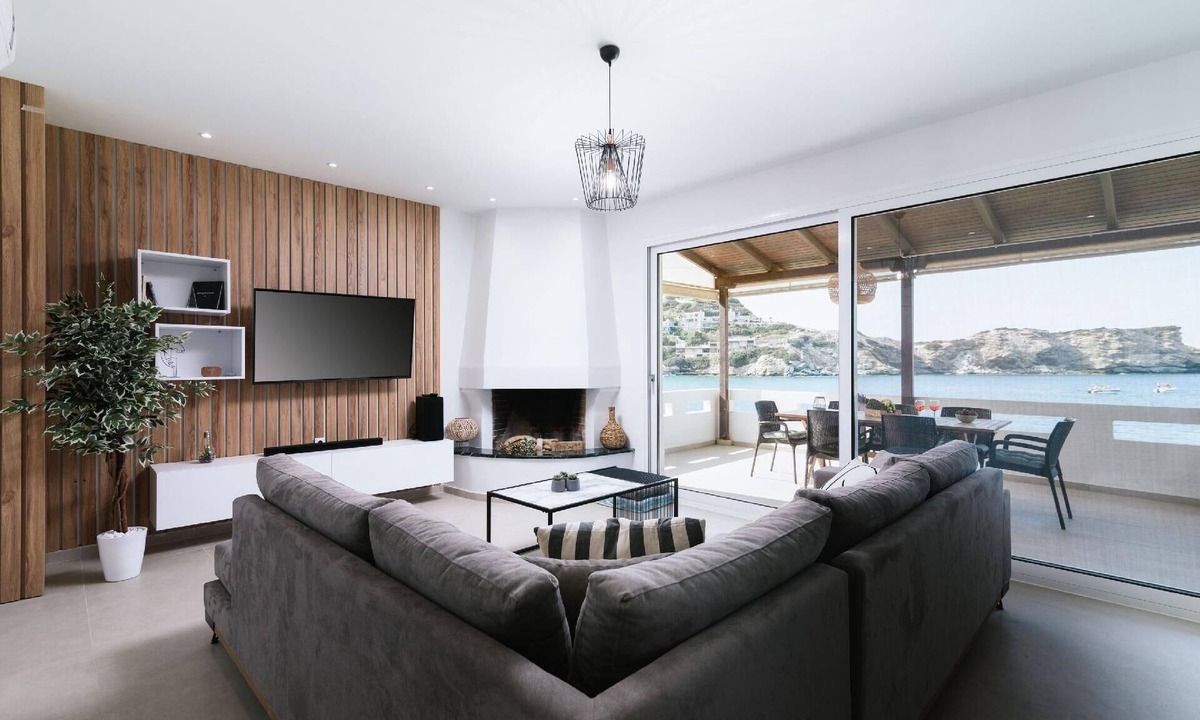 Holiday Agia Pelagia Persons Bedrooms | Lygaria