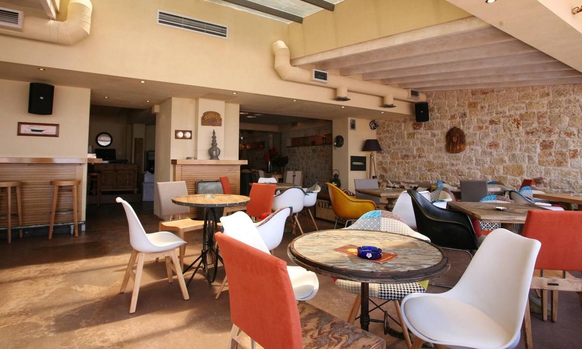 Akrogialion Apartment | Homerez - 10 m away from the beach! Nice appartement for 5 ppl. at Akrogiali