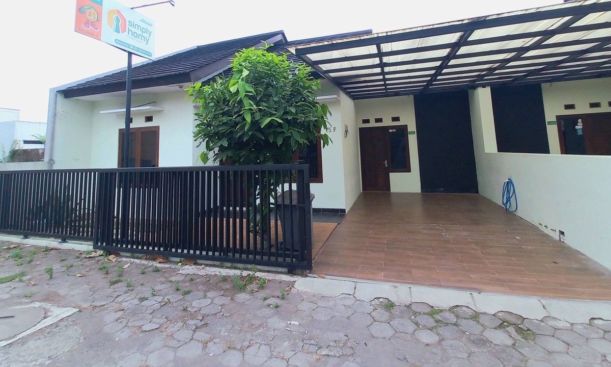 Sinduharjo House | Homestay Jogja Jakal By Simply Homy