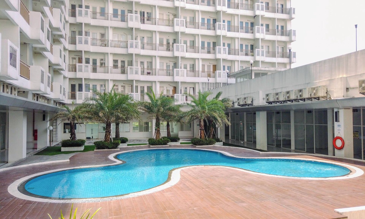 Citaringgul Apartment | Homey and Modern Studio at Sentul Tower Apartment