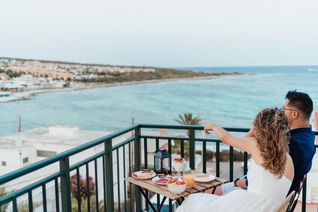 Punta Prima House | Hostal Noray