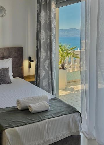 Qafe e Gjashtes Hotel | Hotel Abedini