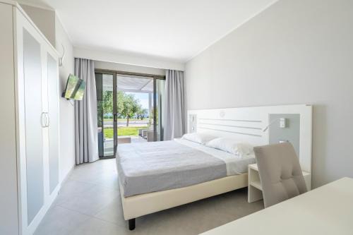 Vibo Marina Hotel | Hotel Baia Di Trainiti