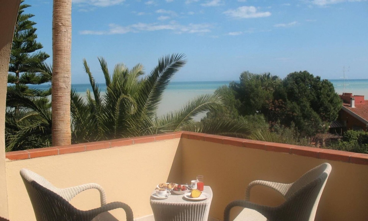 Crotone Hotel | Hotel Helios