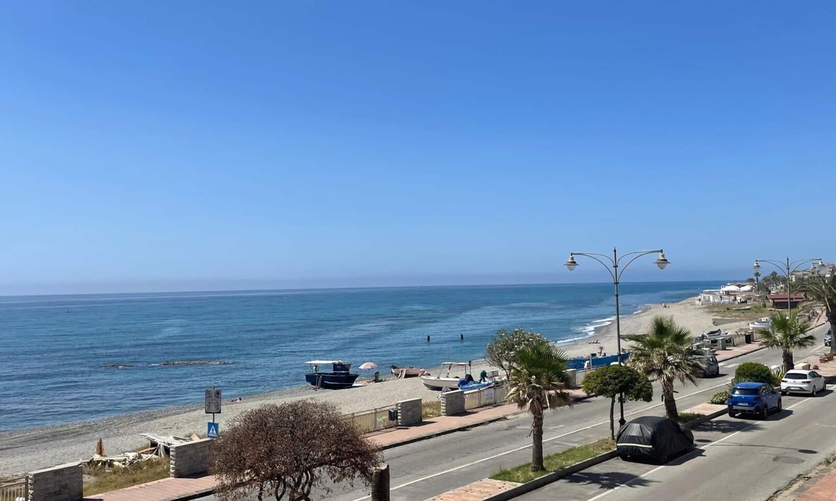 Brancaleone Marina Hotel | Hotel Lungomare 3 Stelle
