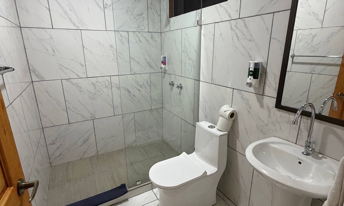 Rivas Hotel | Hotel Uran