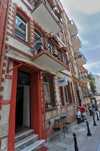 Rasimpasa Hostel | Hush Hostel Lounge