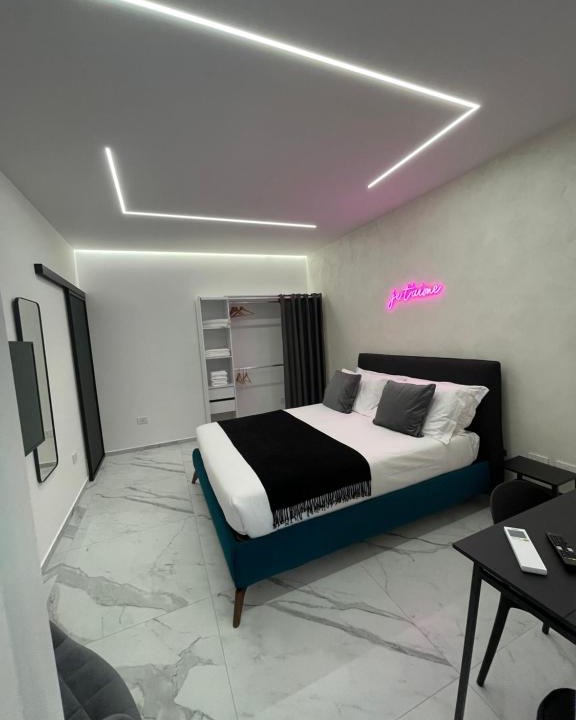 Borgo-Sanzio Apartment | i House Sicily