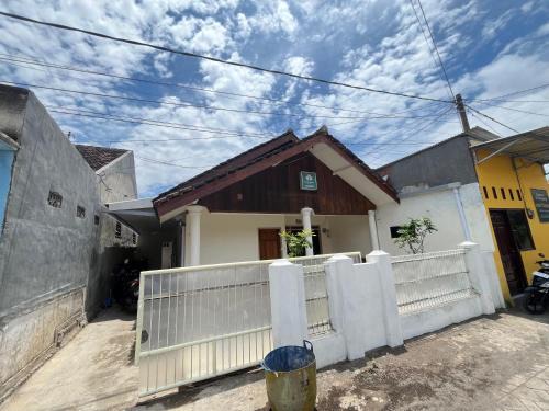 Kalipuro House | Ijen adventure house