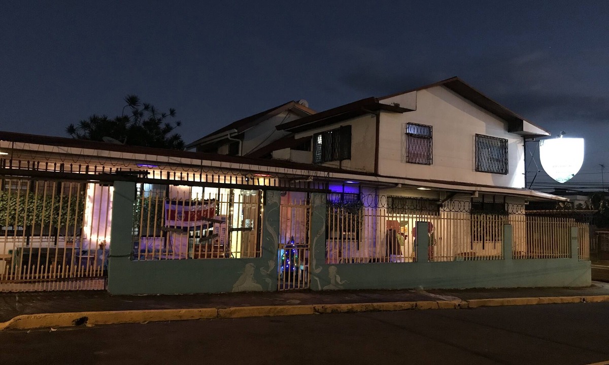 San Pedro Hostel | In The Wind Hostel And Guesthouse