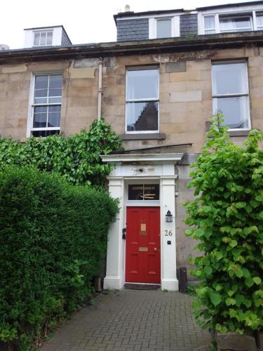 Tollcross House | IVY- Braveheart Guest House