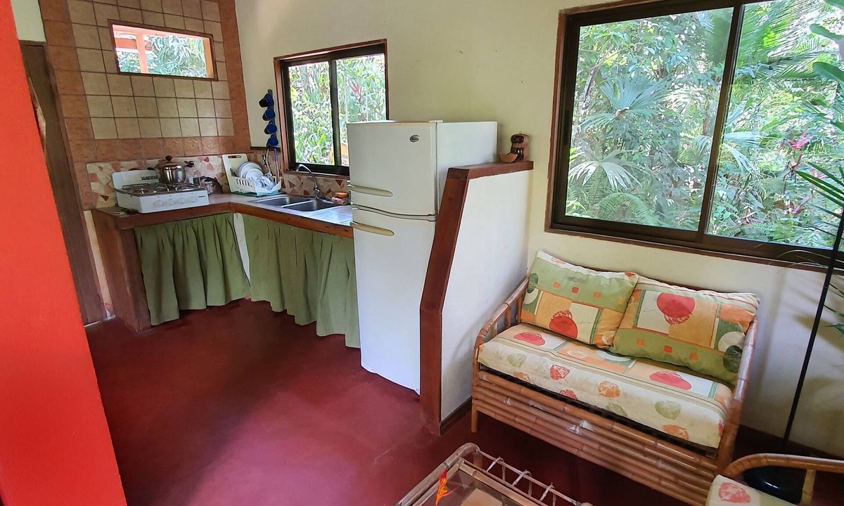 Portalon Cabin | Jungle Cabin - Walking distance from the river!
