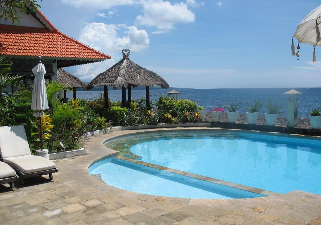 Purwakerti Resort | Kembali Beach Bungalows